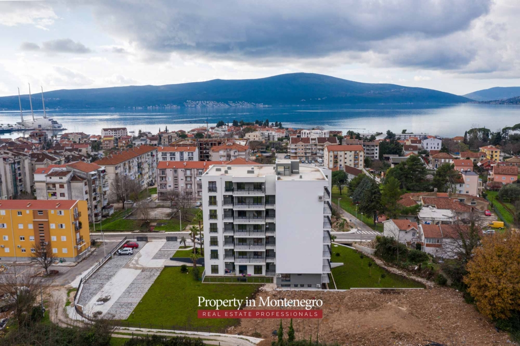 Apartment for sale in new building in Tivat