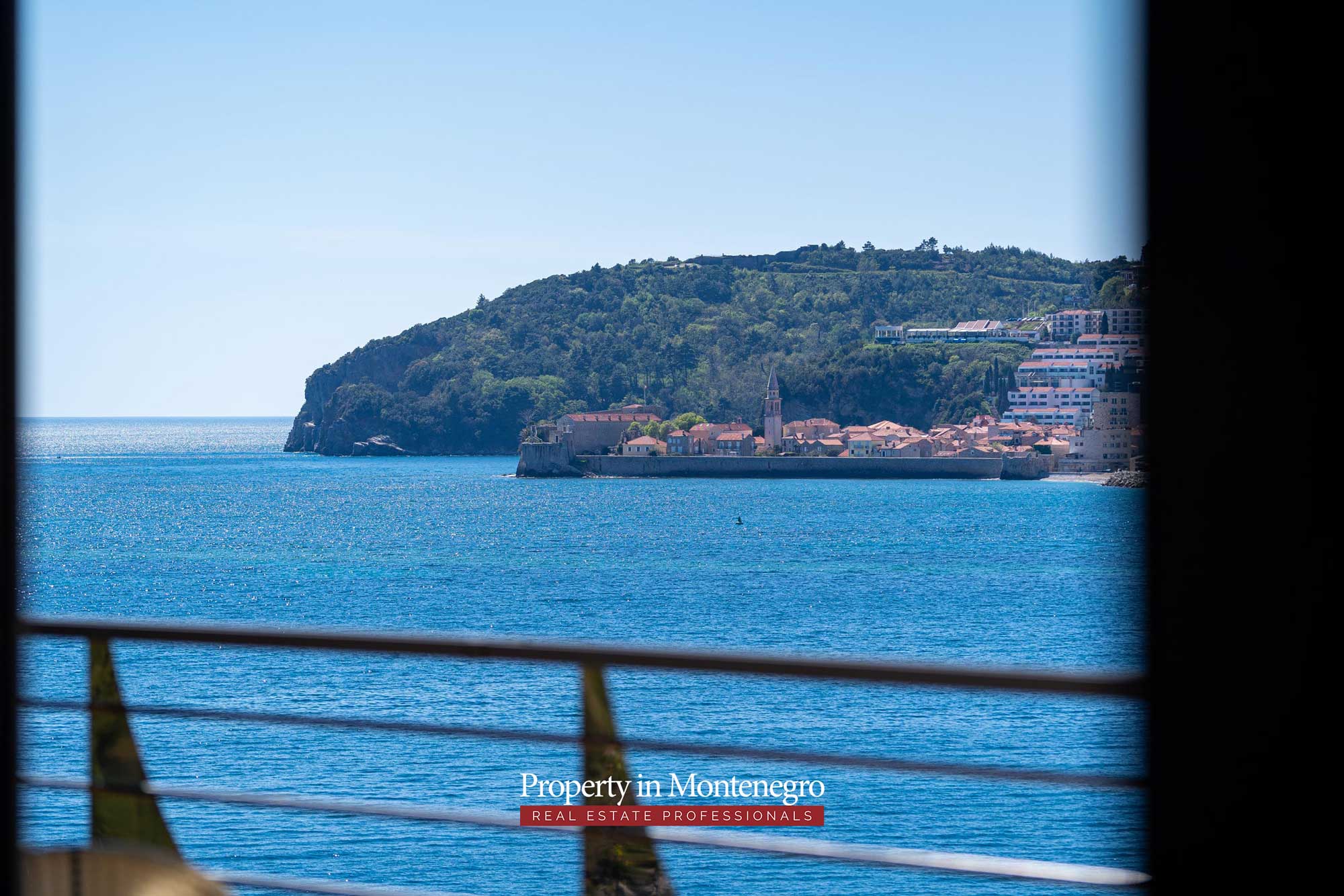 Luxury two bedroom apartment for sale in Budva 10