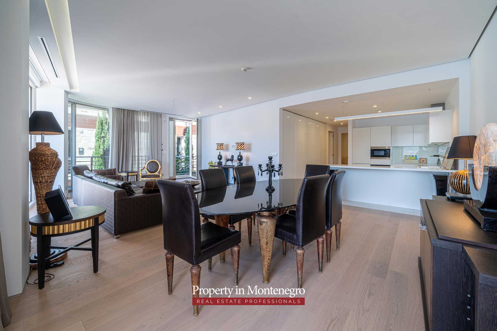 Luxury two bedroom apartment for sale in Budva 14