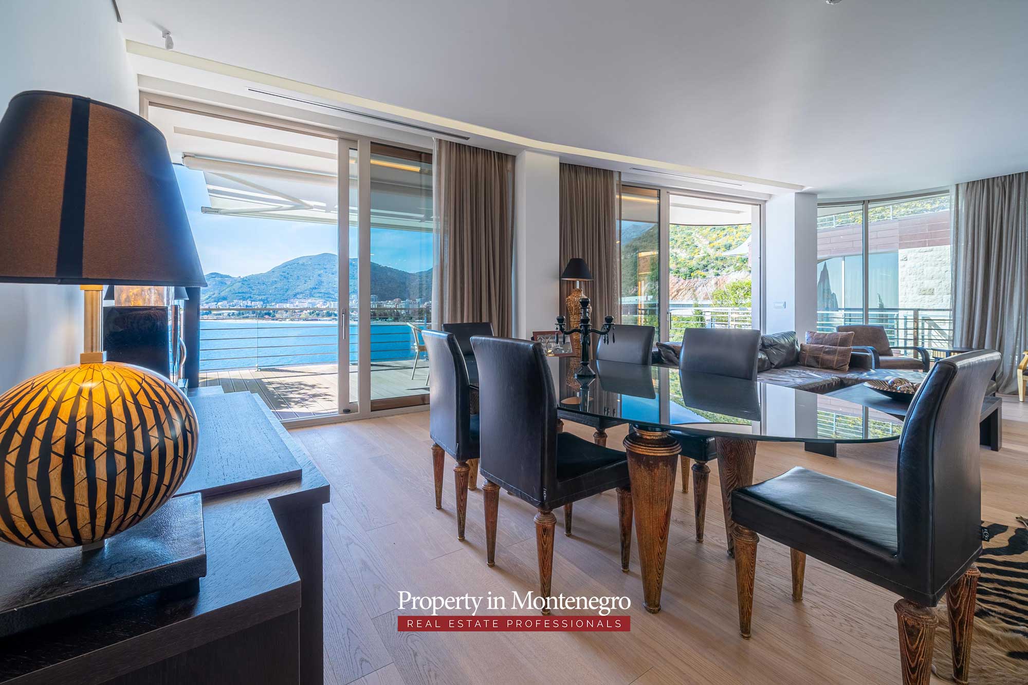 Luxury two bedroom apartment for sale in Budva 15