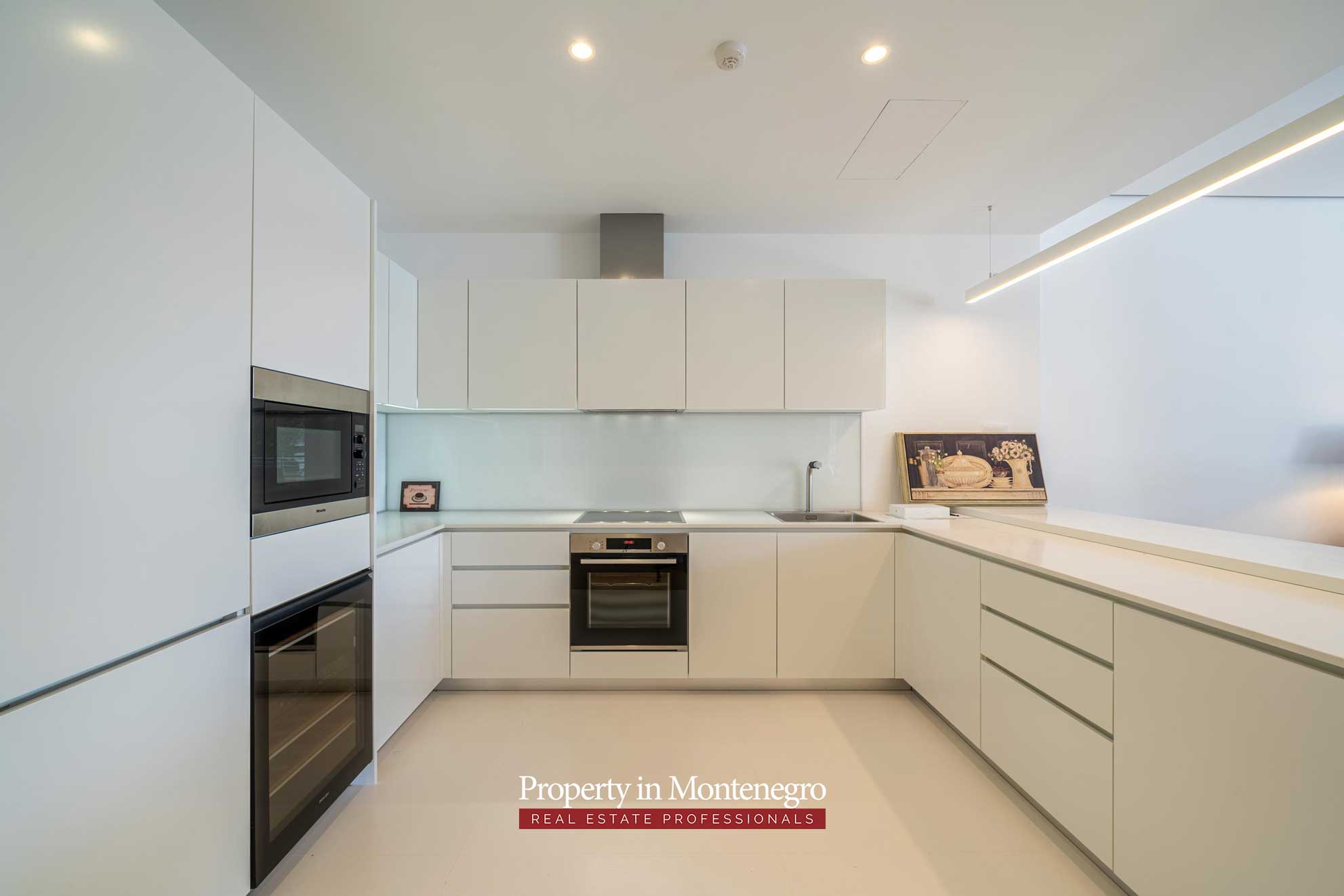 Luxury two bedroom apartment for sale in Budva 17