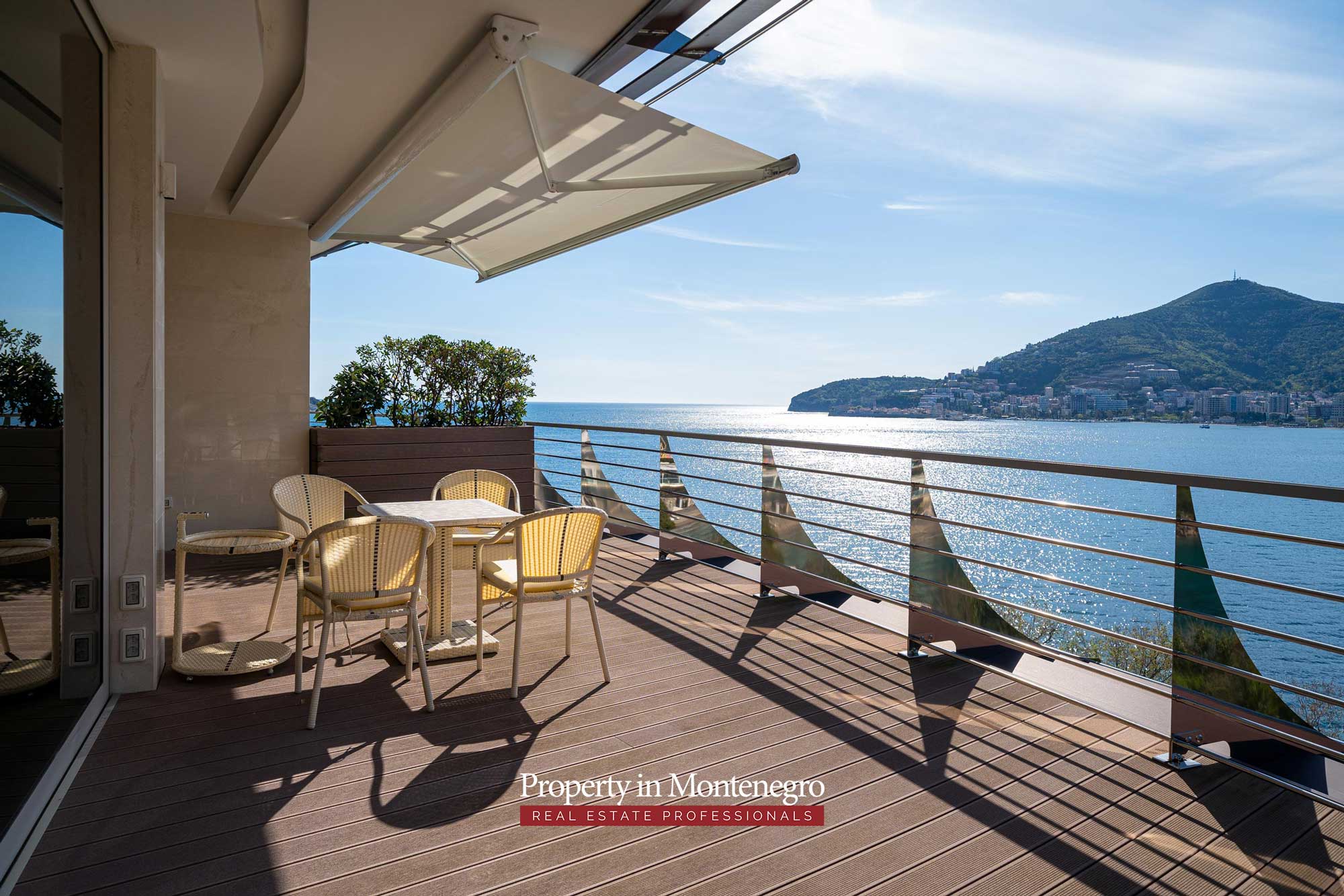 Luxury two bedroom apartment for sale in Budva 30