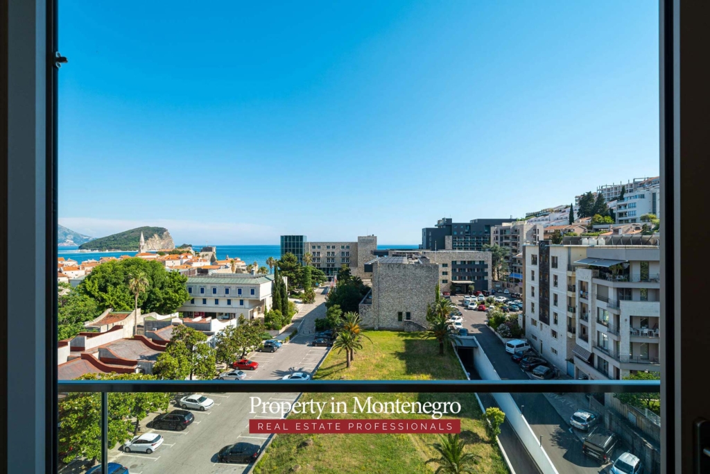 Luxury apartment for sale in Budva