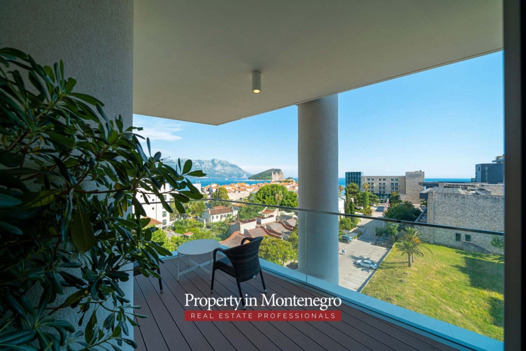 Luxury apartment for sale in Budva