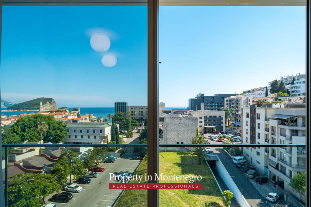 Luxury apartment for sale in Budva