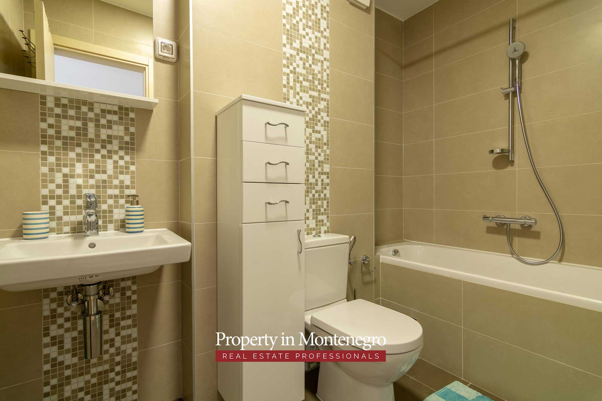 Two bedroom penthouse for sale in Bay of Kotor 12