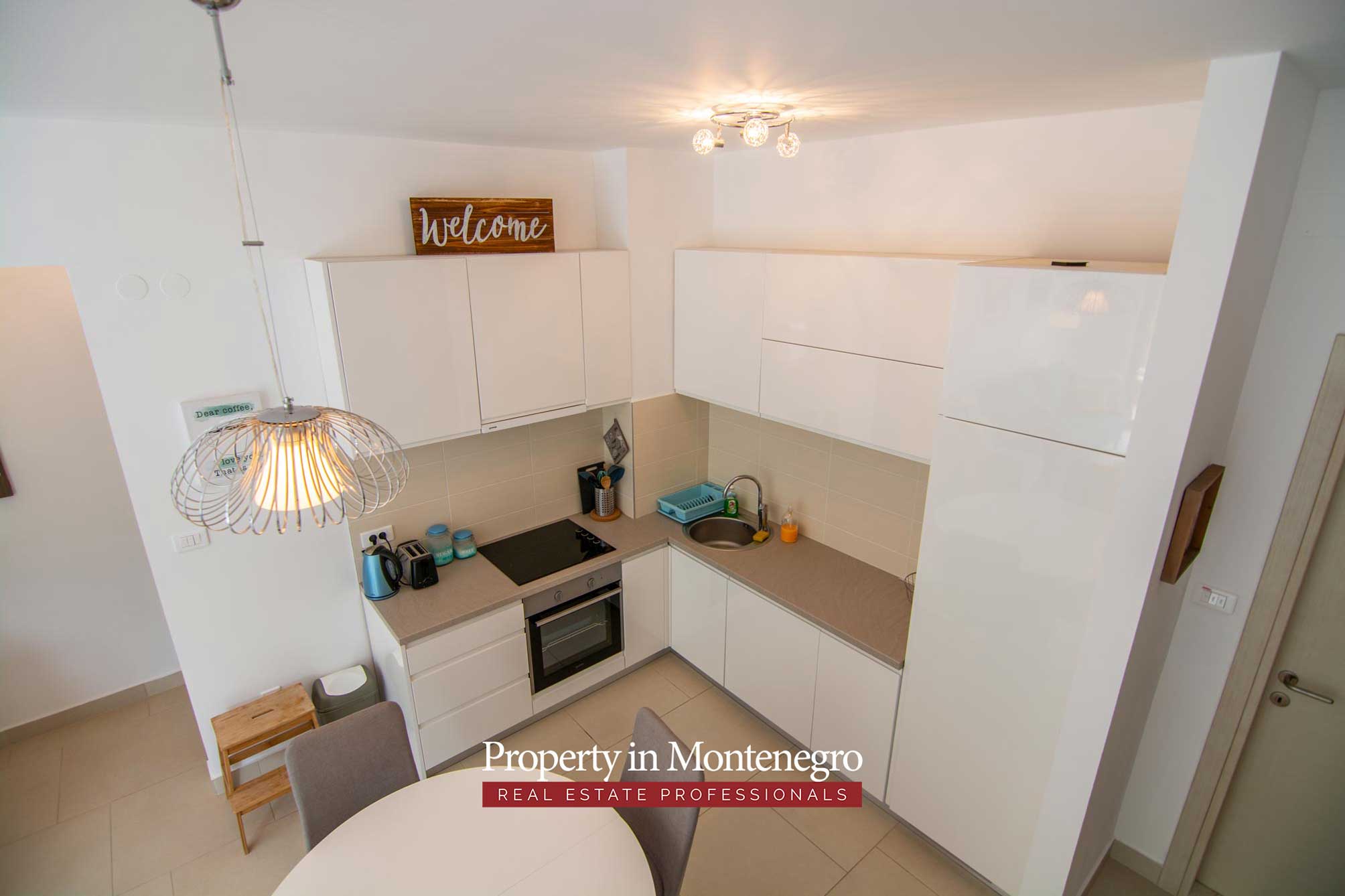 Two bedroom penthouse for sale in Bay of Kotor 17