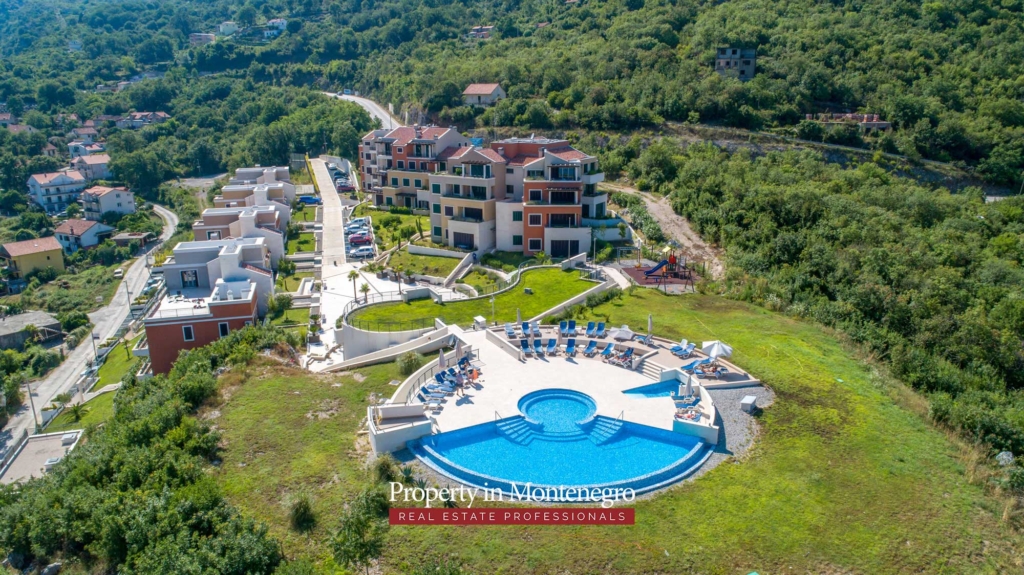 Penthouse for sale in Bay of Kotor