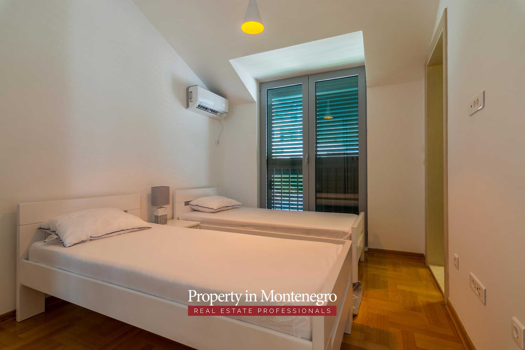 Two bedroom penthouse for sale in Bay of Kotor 9