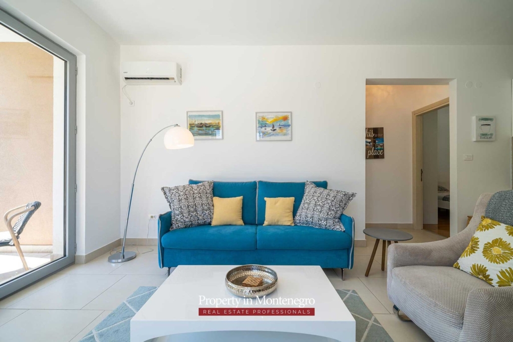 Penthouse for sale in Bay of Kotor