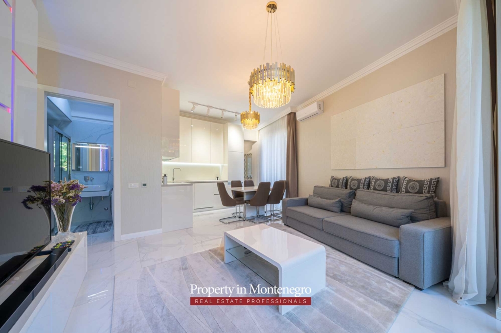 Luxury apartment for sale in Becici