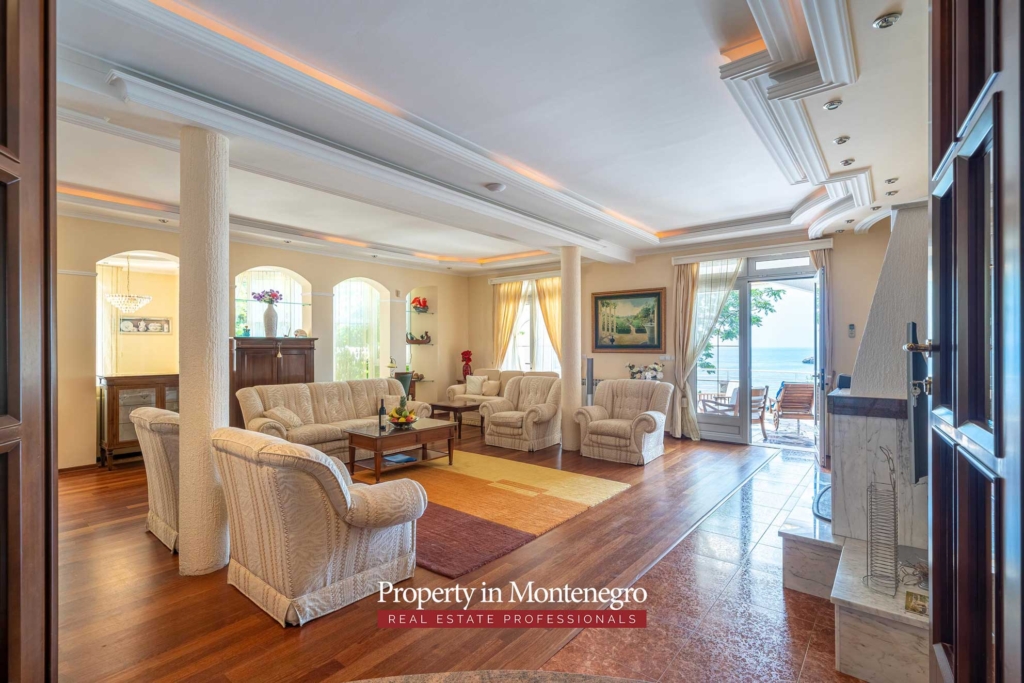 Waterfront villa for sale in Budva