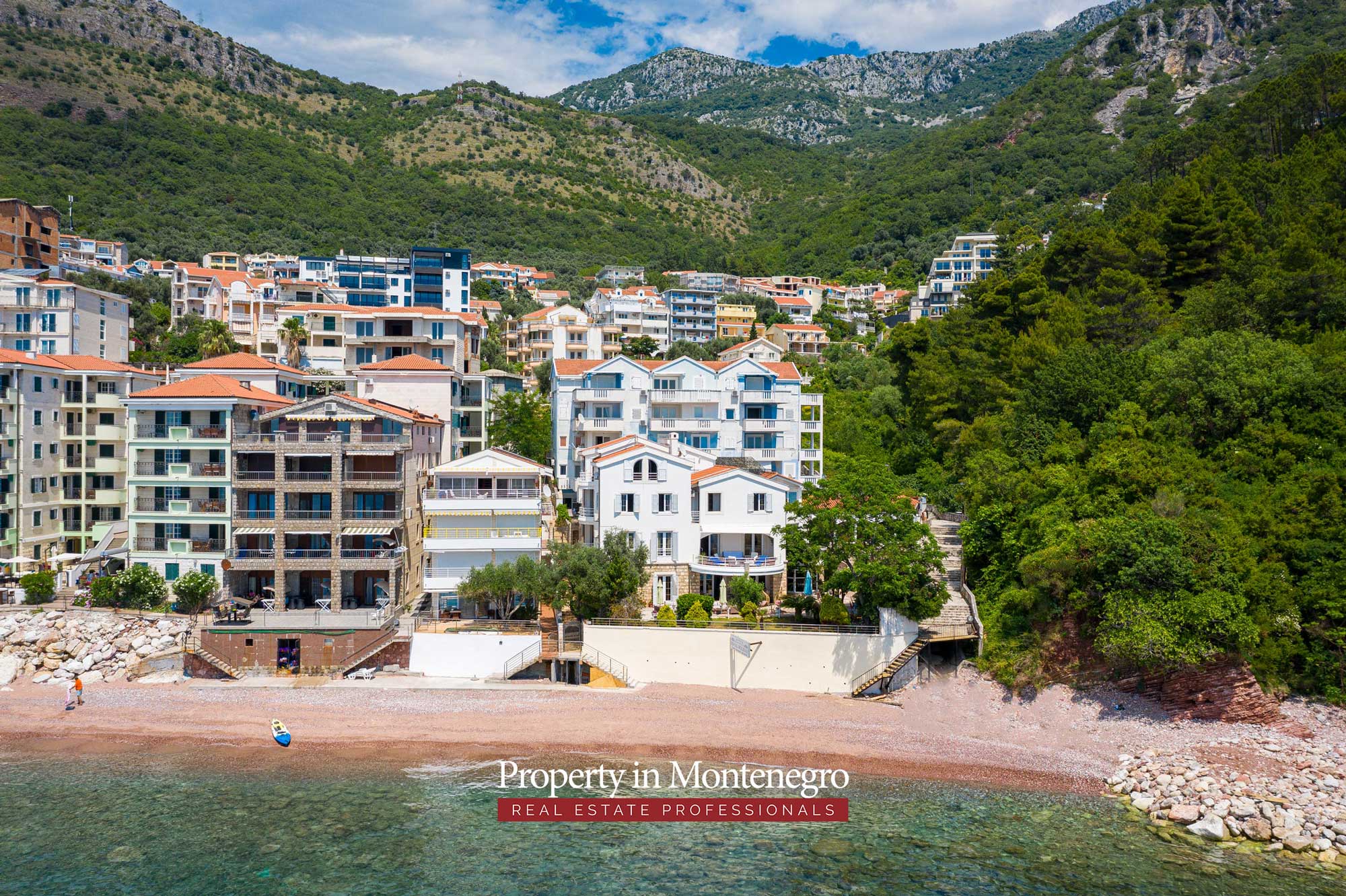 Luxury waterfront villa for sale in Sveti Stefan 128