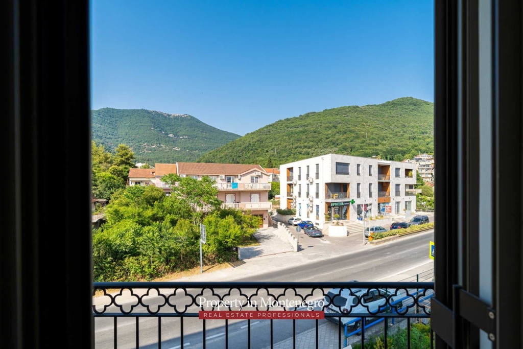 One bedroom apartment for sale in Tivat