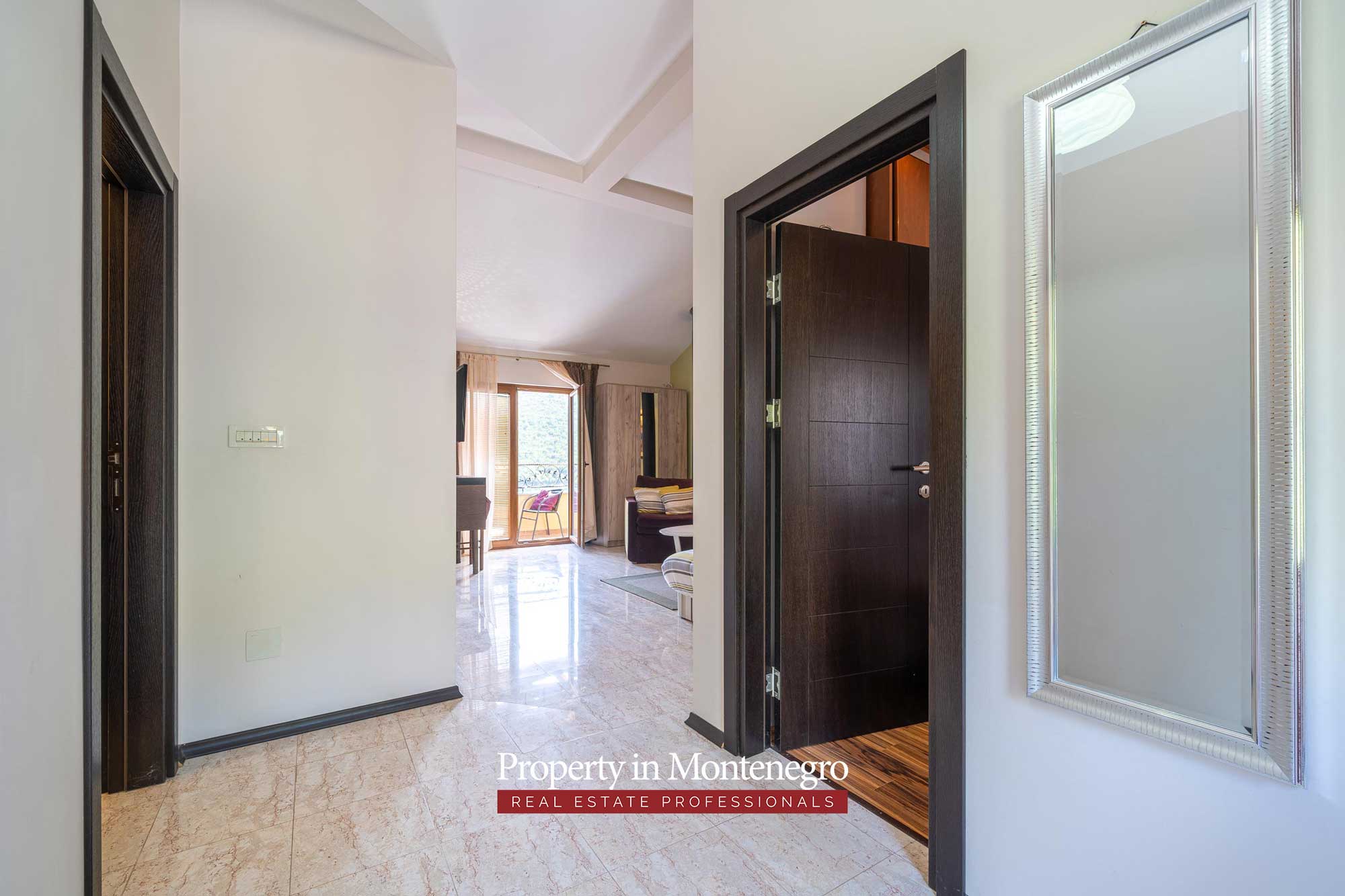 Stone house with sea view for sale in Kotor area 54