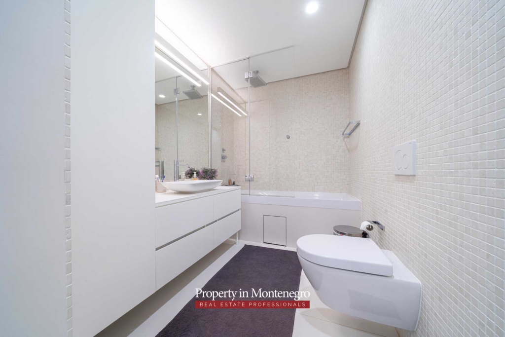 Apartment for sale near Old Town Budva