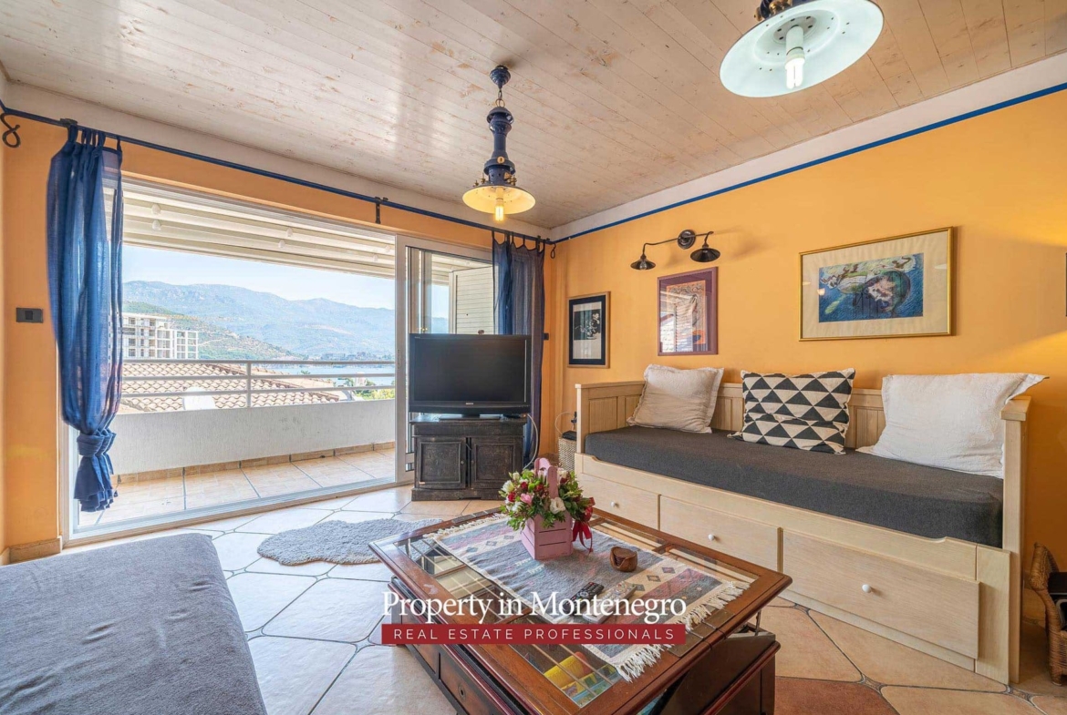 Duplex apartment for sale in Budva