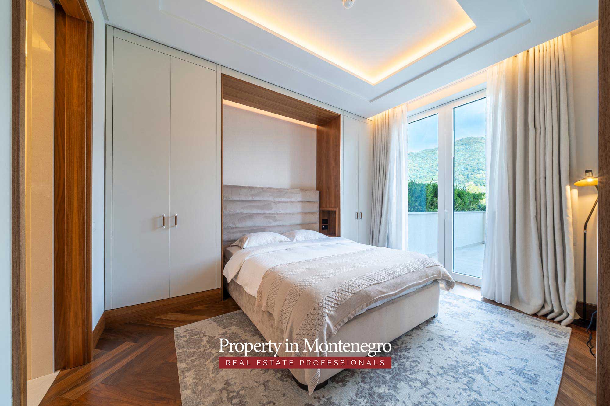 Luxury apartment for sale in Porto Montenegro