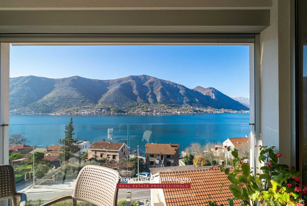 Apartment for sale in Bay of Kotor