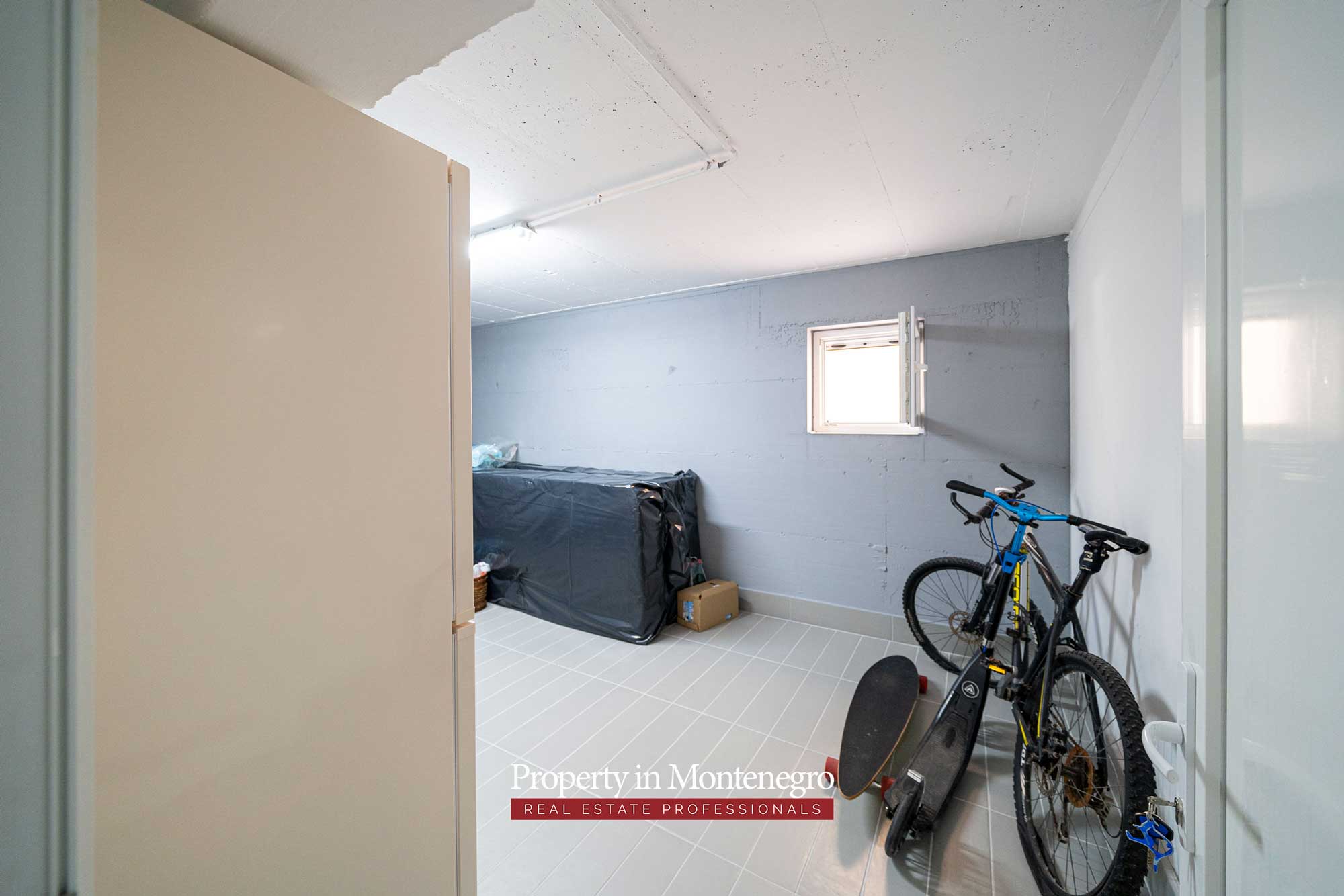 Luxury two bedroom apartment for sale in Bay of Kotor 50