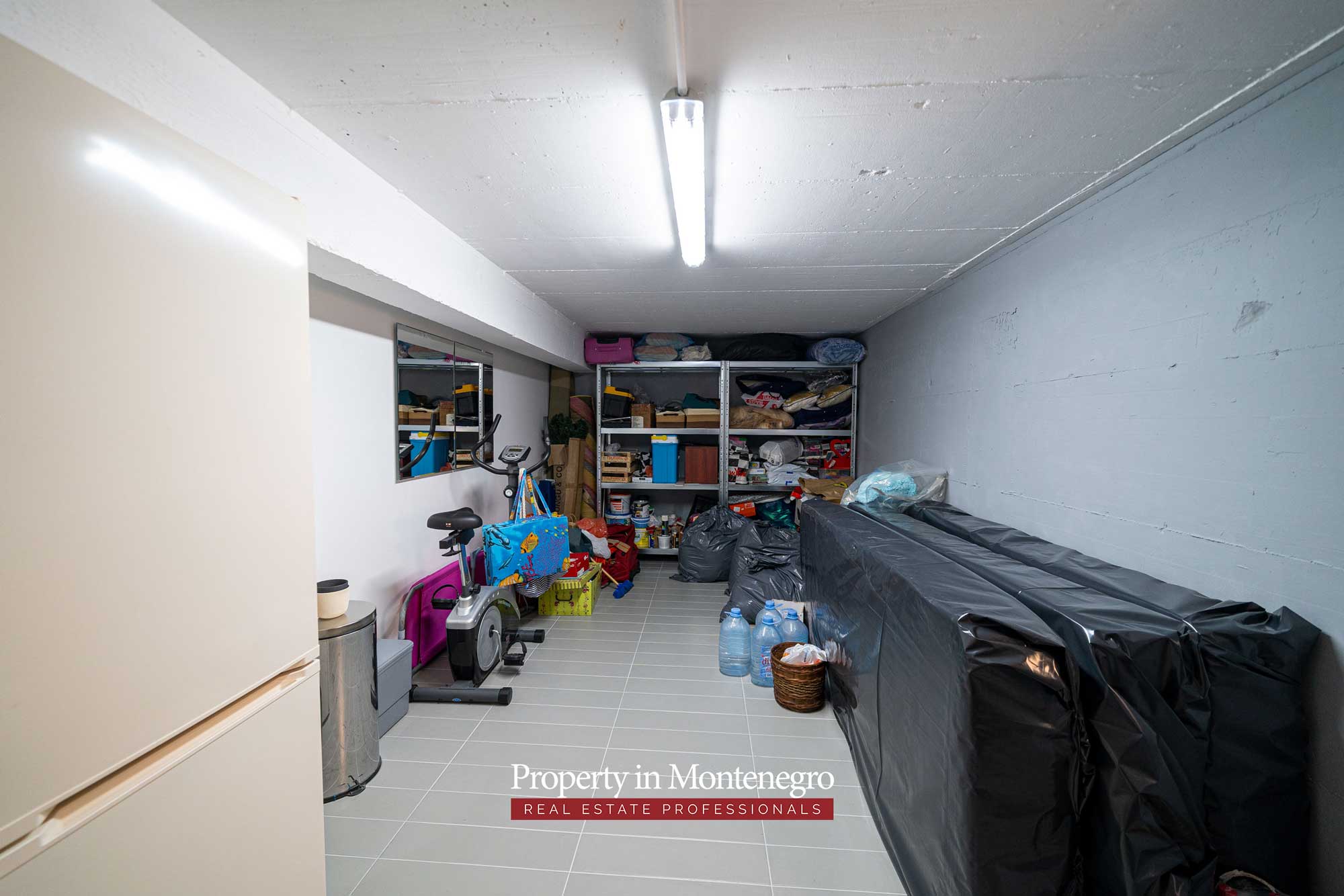 Luxury two bedroom apartment for sale in Bay of Kotor 51