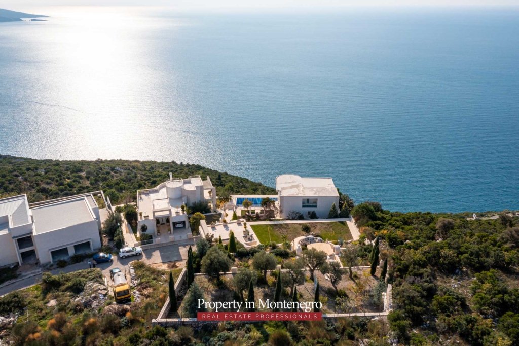 Luxury villa for sale in Bar