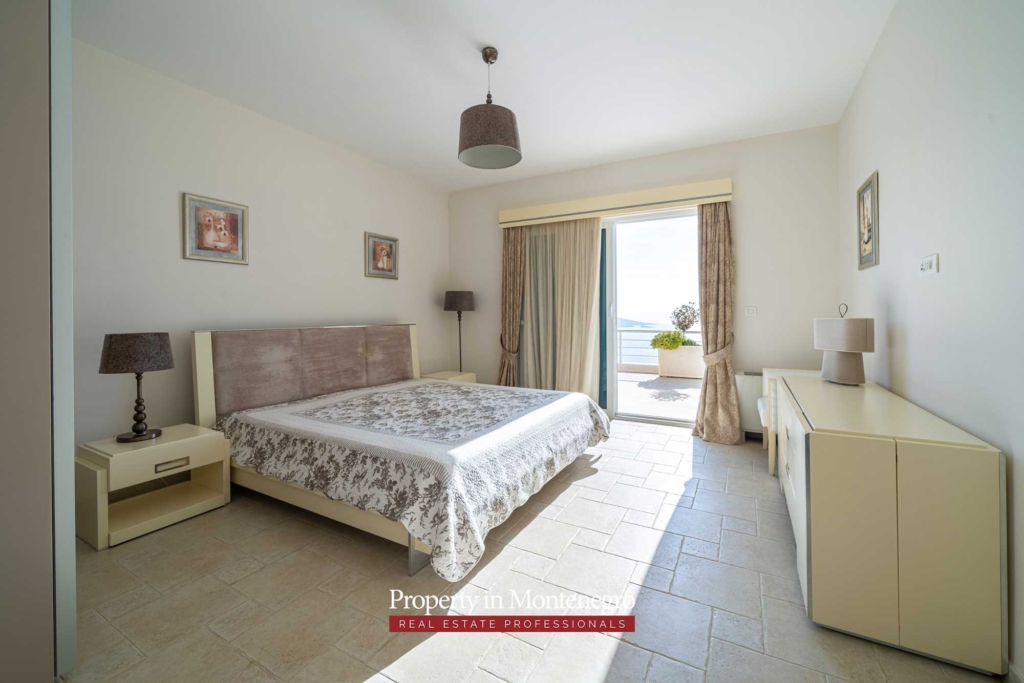 Luxury villa for sale in Bar