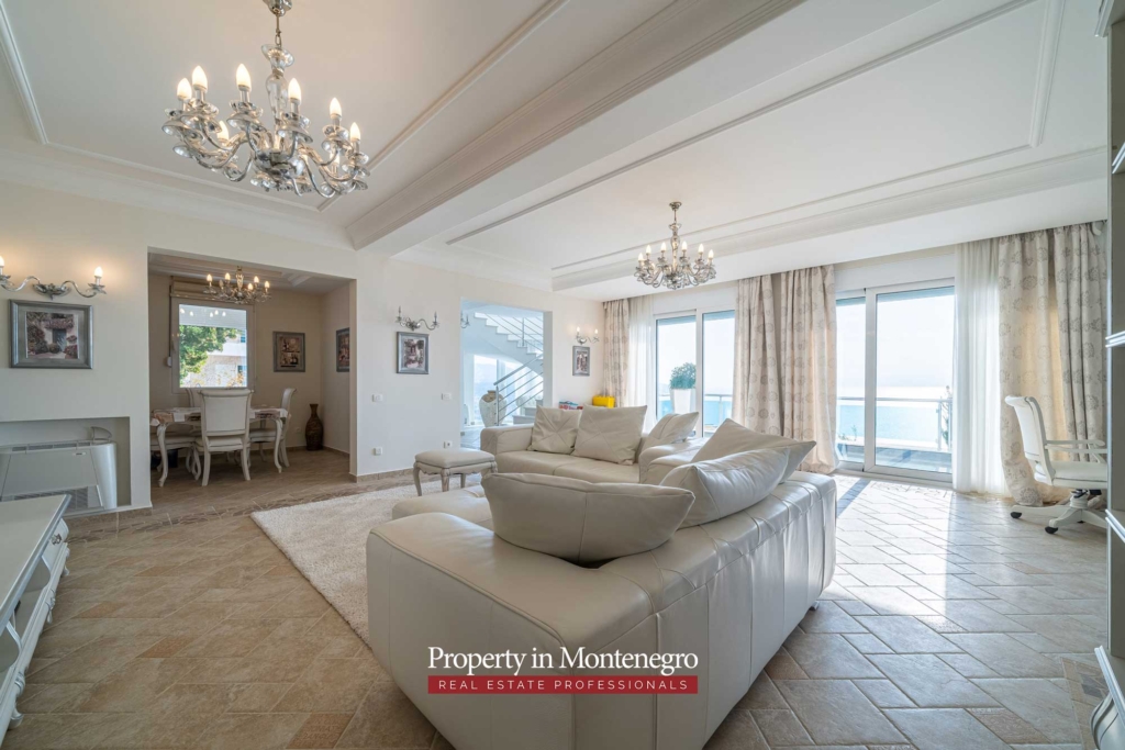 Luxury villa for sale in Bar