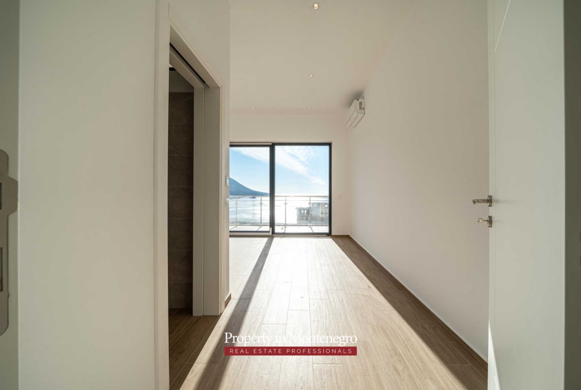 Penthouse for sale in Budva Riviera