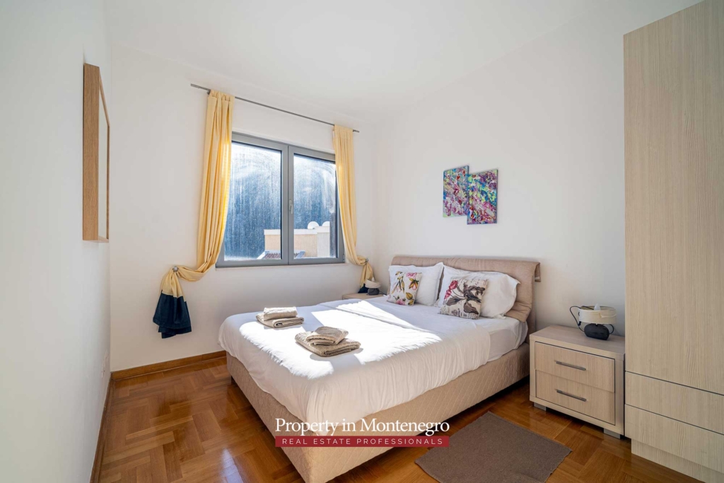 Two bedroom apartment for sale in Bay of Kotor