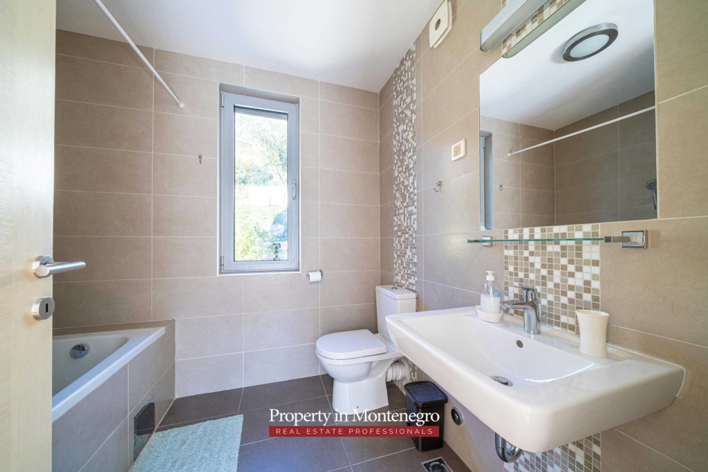 Two bedroom apartment for sale in Bay of Kotor