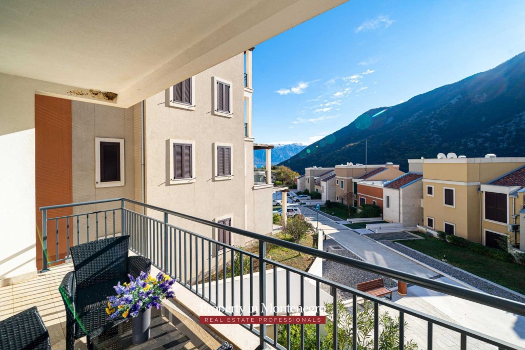 Two bedroom apartment for sale in Bay of Kotor