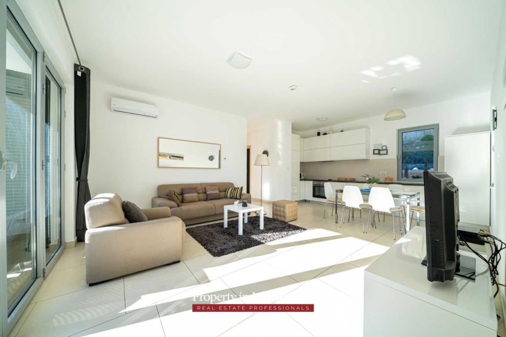 Two bedroom apartment for sale in Bay of Kotor