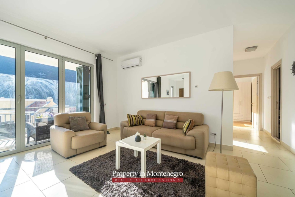 Two bedroom apartment for sale in Bay of Kotor