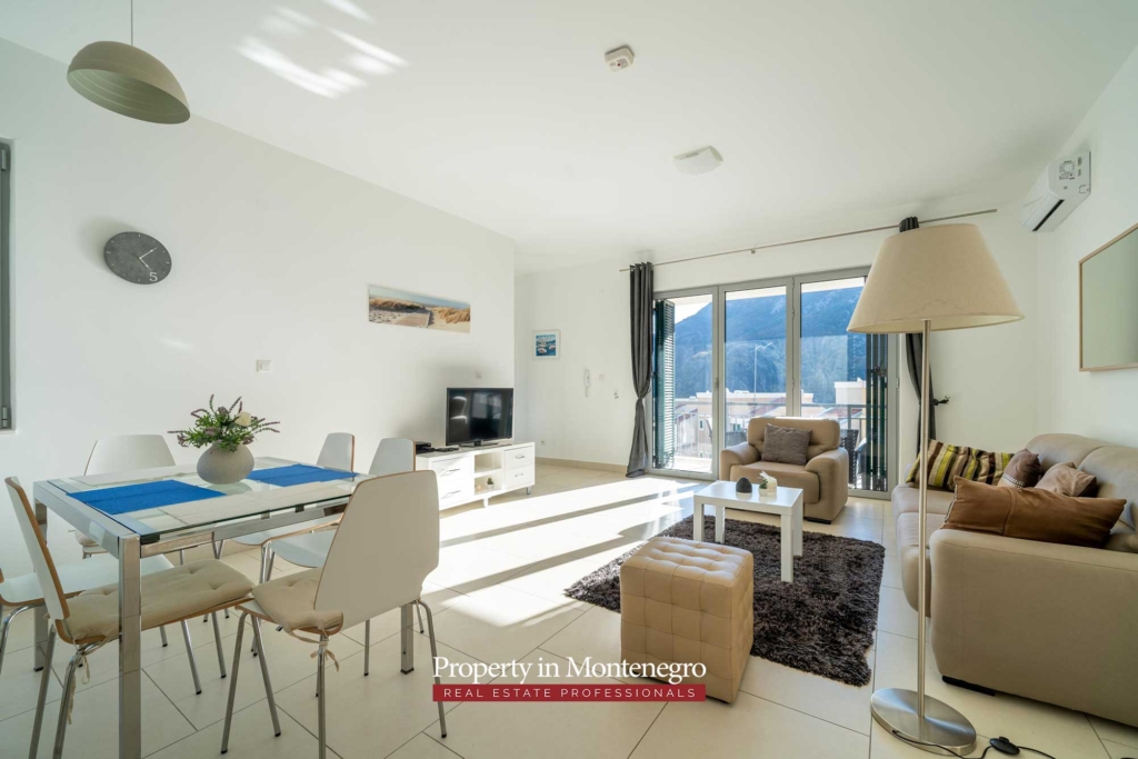 Two bedroom apartment for sale in Bay of Kotor