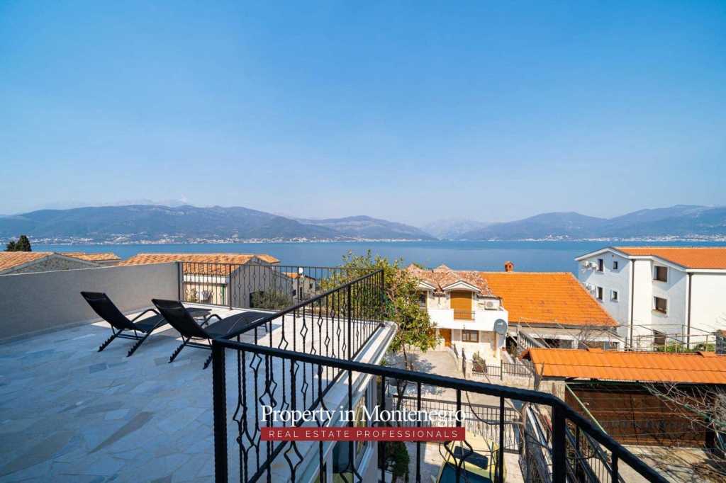 House for sale in Tivat bay