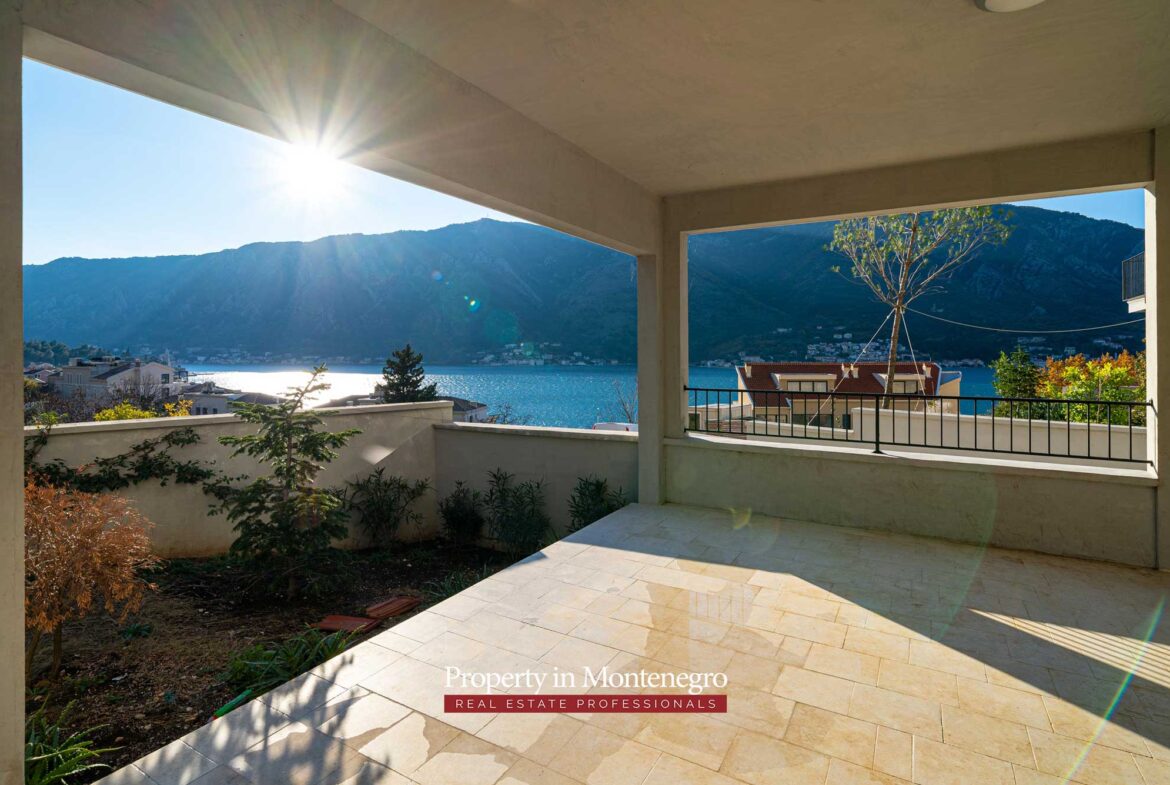 Luxury apartment for sale in Bay of Kotor