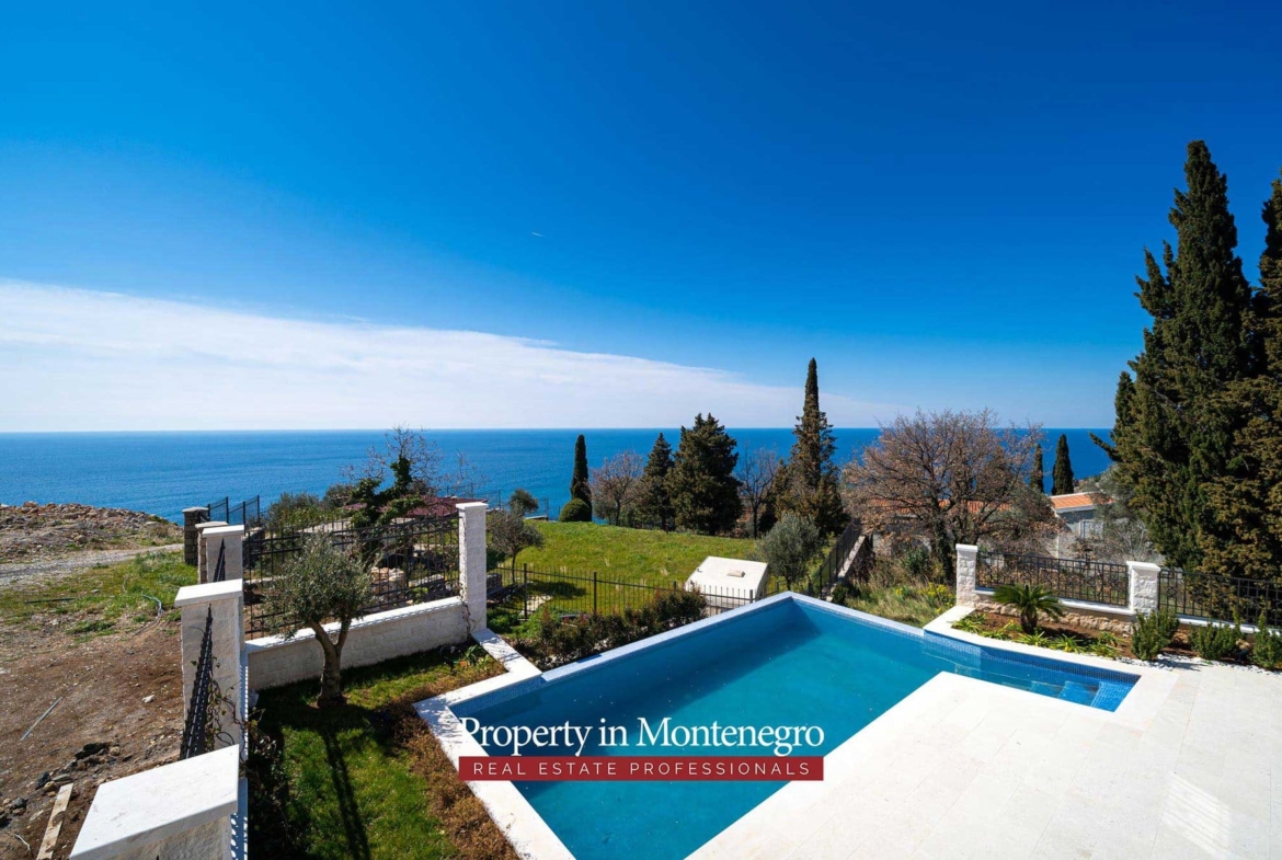 Luxury villa for sale in Budva