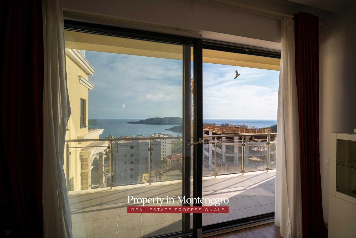 Apartment for sale in Budva Riviera