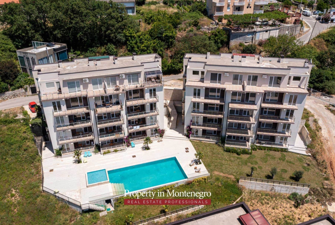 Penthouse for sale in Budva Riviera