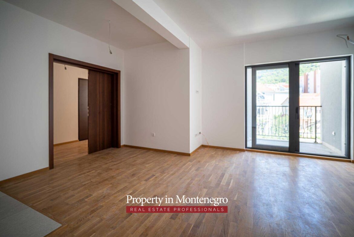 Apartment for sale in Budva