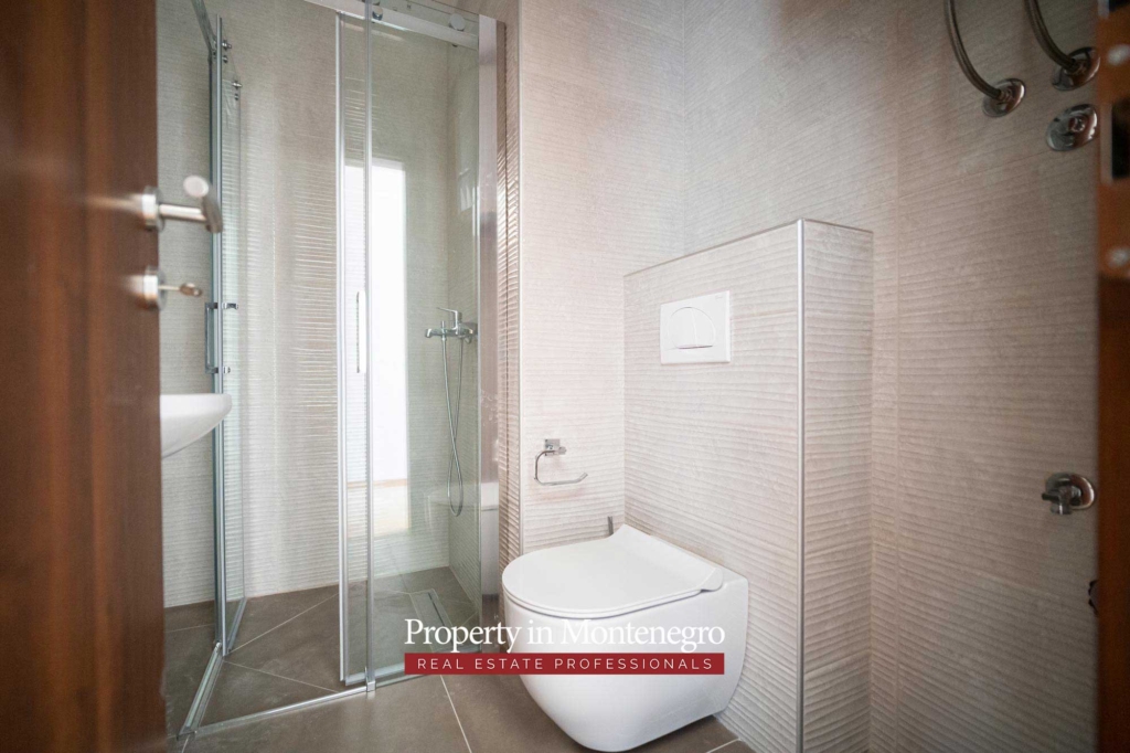 Apartment for sale in Budva