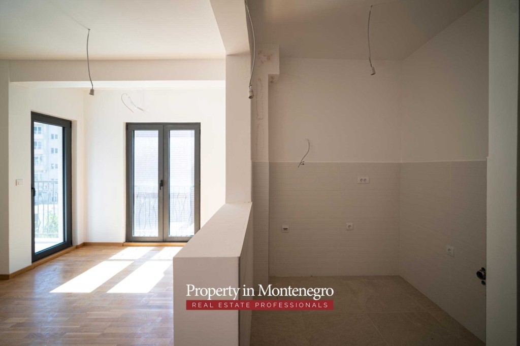 Apartment for sale in Budva