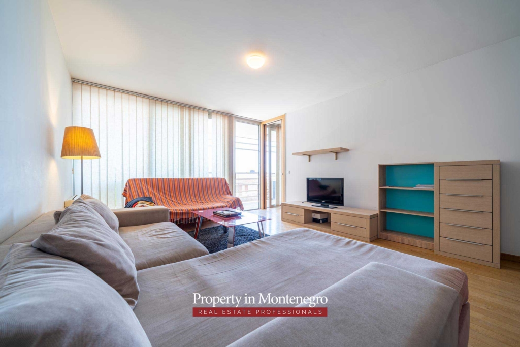 Apartment for sale in Budva