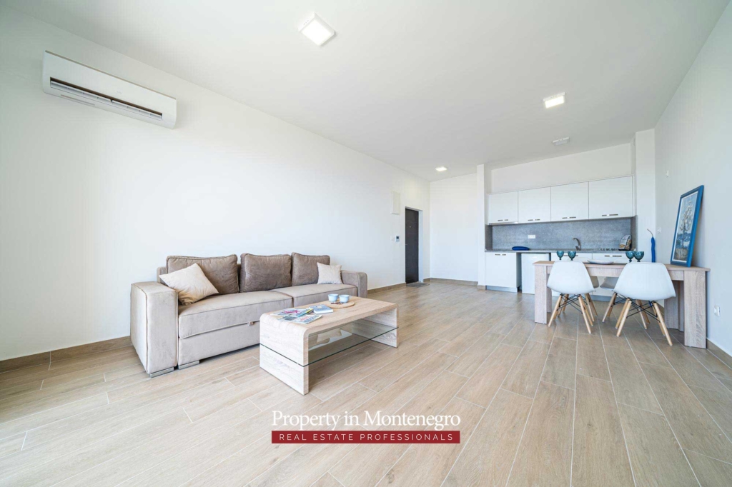 Apartment for sale in Budva