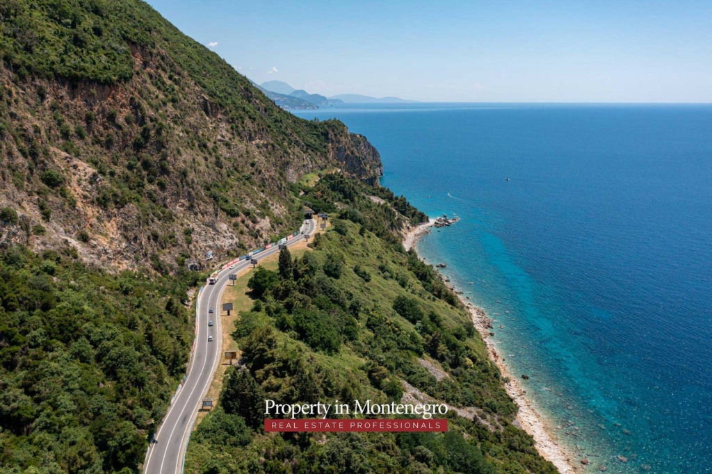 Apartment for sale in Budva