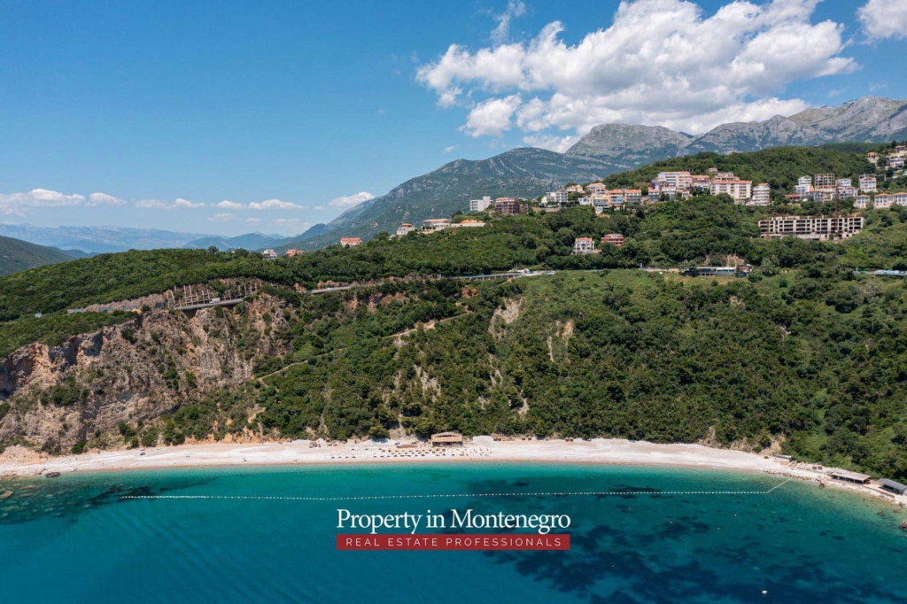 Apartment for sale in Budva