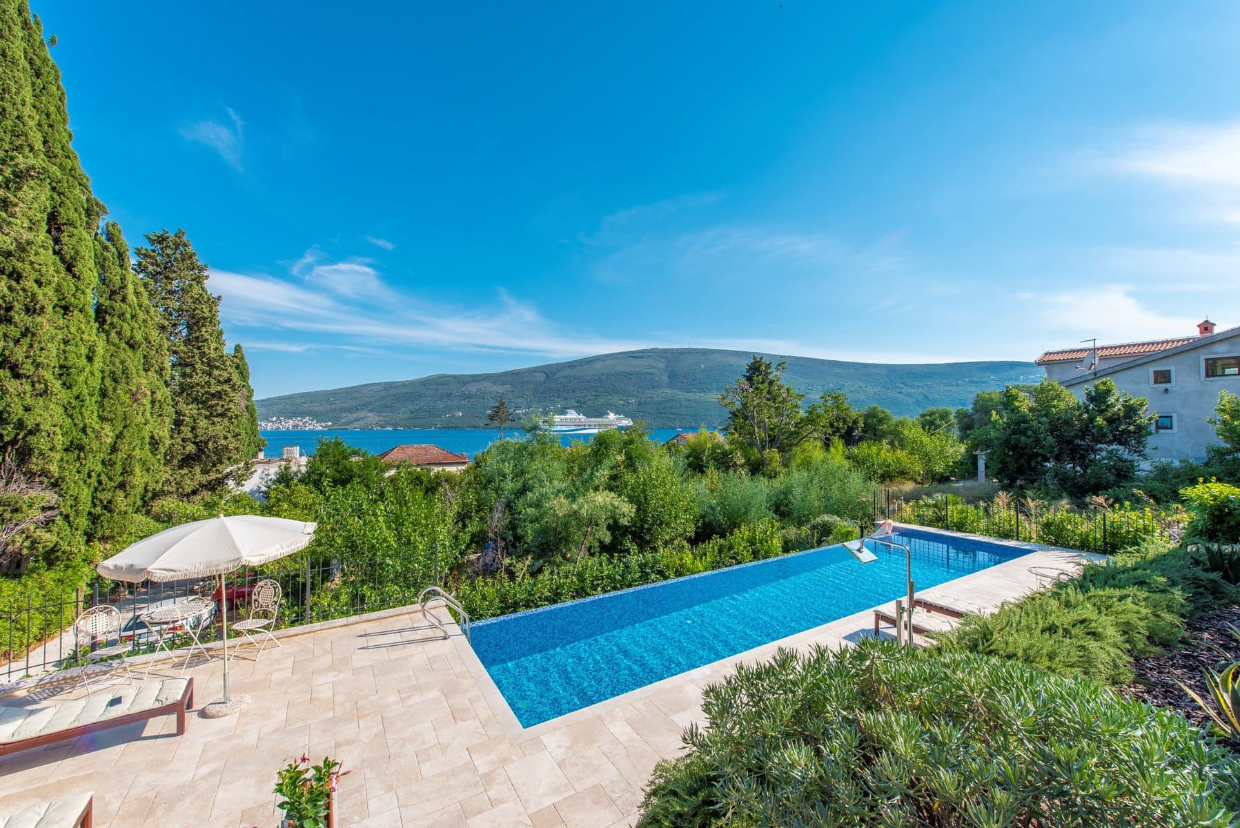 4 Herceg Novi Baosici luxury Provence style villa