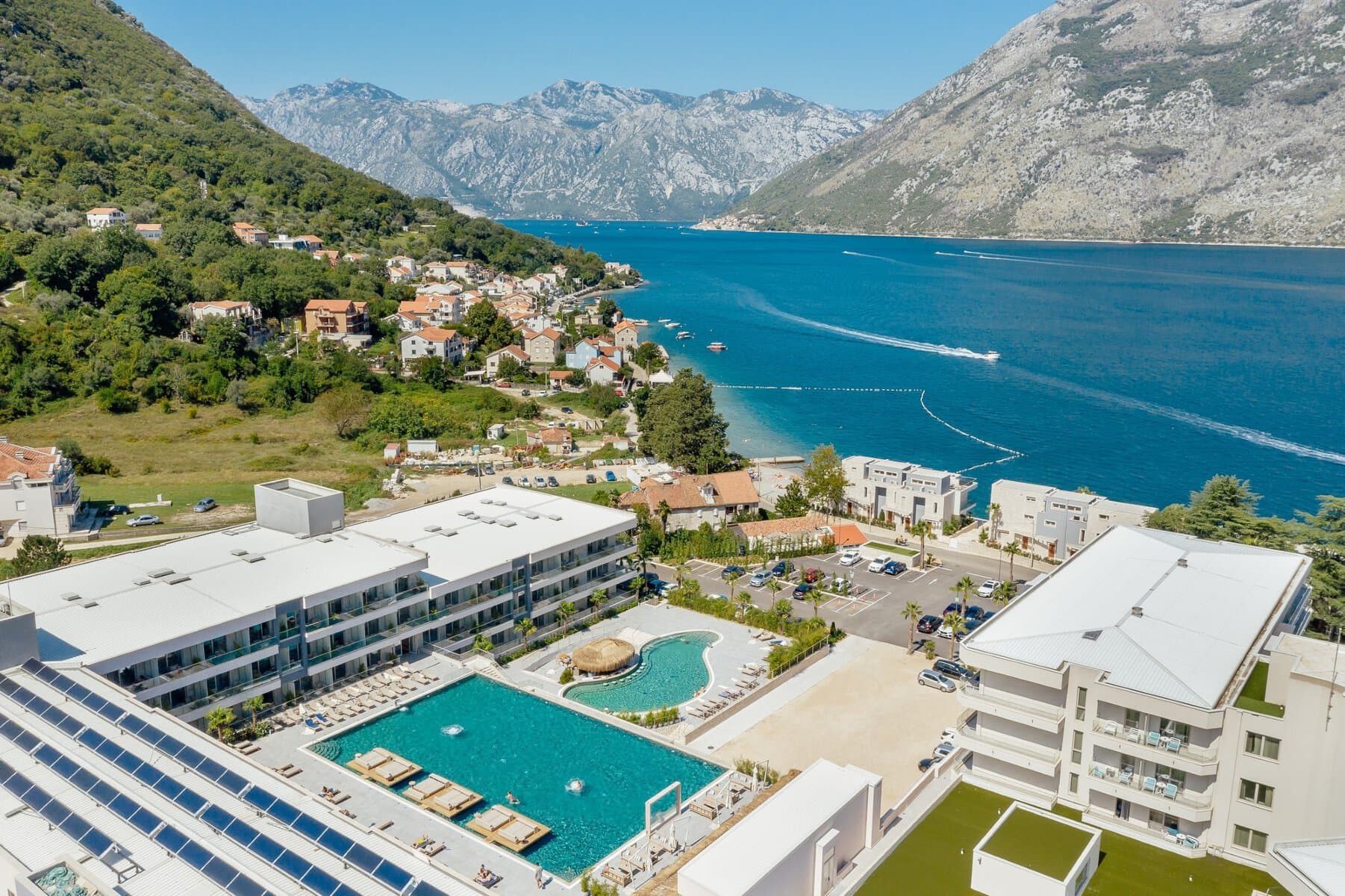 11 Kotor Stoliv luxurious one bedroom apartment within the Hyatt Regency 5 hotel resort min