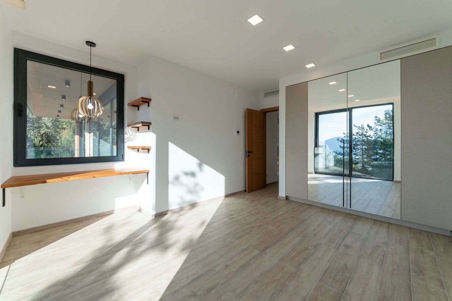 16 Kotor Kavac – a contemporary family villa with a swimming pool and a panoramic view of the Tivat Bay min